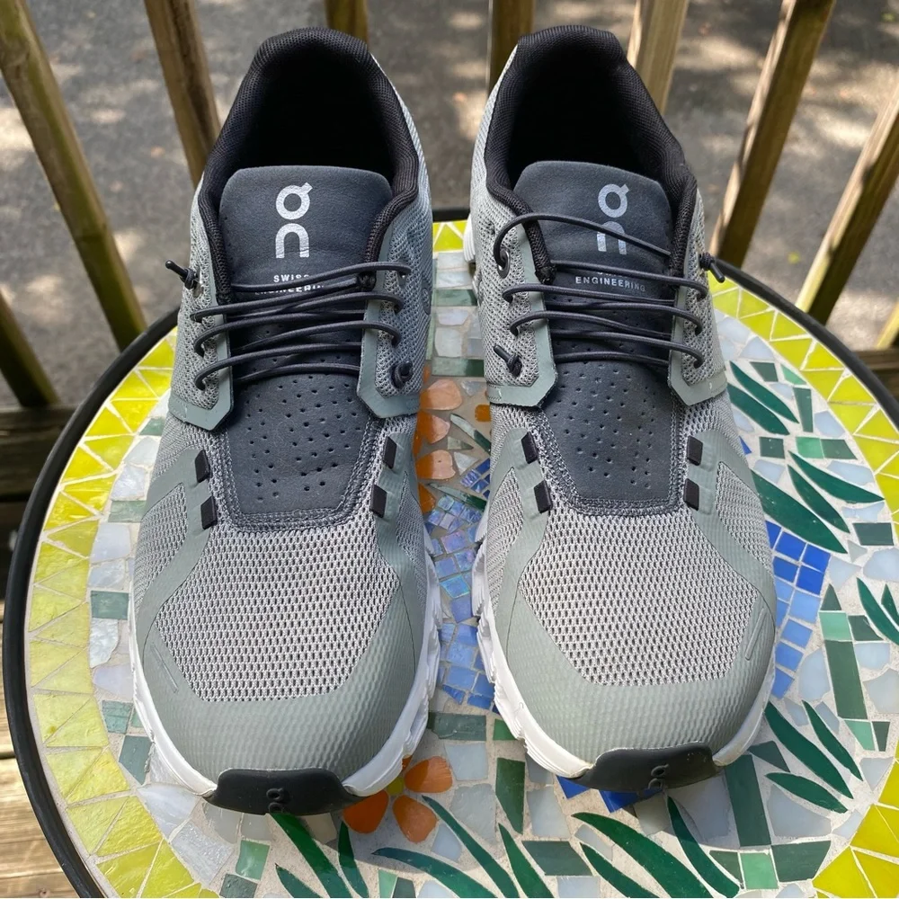 Womens On Cloud 5 Sneaker, Kelp/Shadow, Size 11 - Picture 3 of 7
